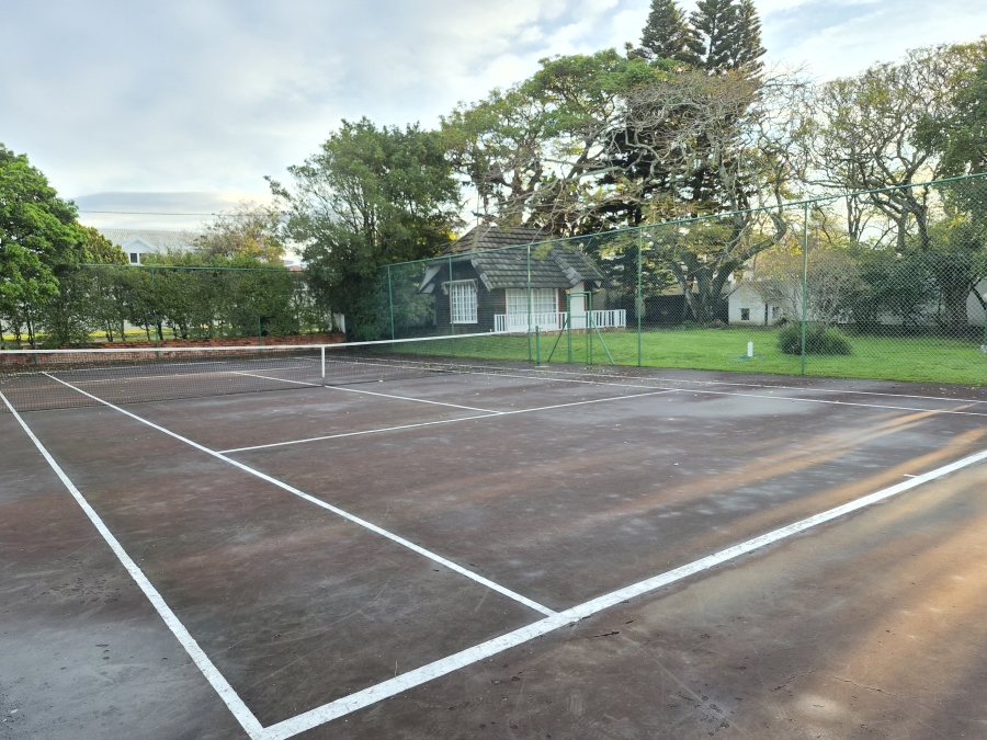5 Bedroom Property for Sale in Vincent Eastern Cape